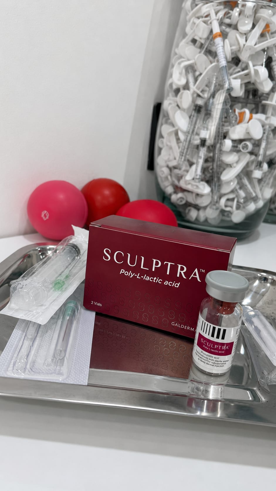 Flacon de Sculptra Galderma utilisé pour la biostimulation au cabinet de Dr Yousra El Khadri à Casablanca
